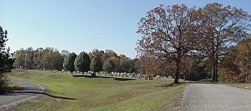 photo of Lann Cemetery