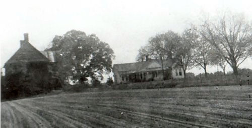 photo of farm near jail in Athens, Mississippi